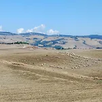 Lovely In * San Quirico dʼOrcia