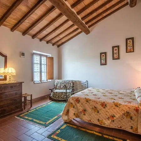 Casa vacanze Lovely In San Quirico Dorcia With Kitchen San Quirico dʼOrcia