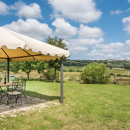 Lovely In San Quirico Dorcia With Kitchen 펜션 산퀴리코도르시아