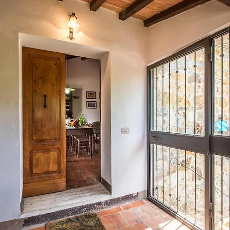 Lovely In San Quirico Dorcia With Kitchen 펜션 *